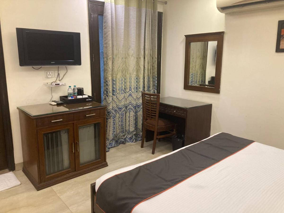 Hermitage By The Cosy Hotels Near Lotus Temple Neu-Delhi Exterior foto
